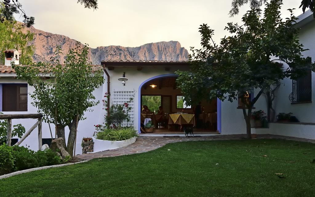Agriturismo Guthiddai 奥列纳 外观 照片