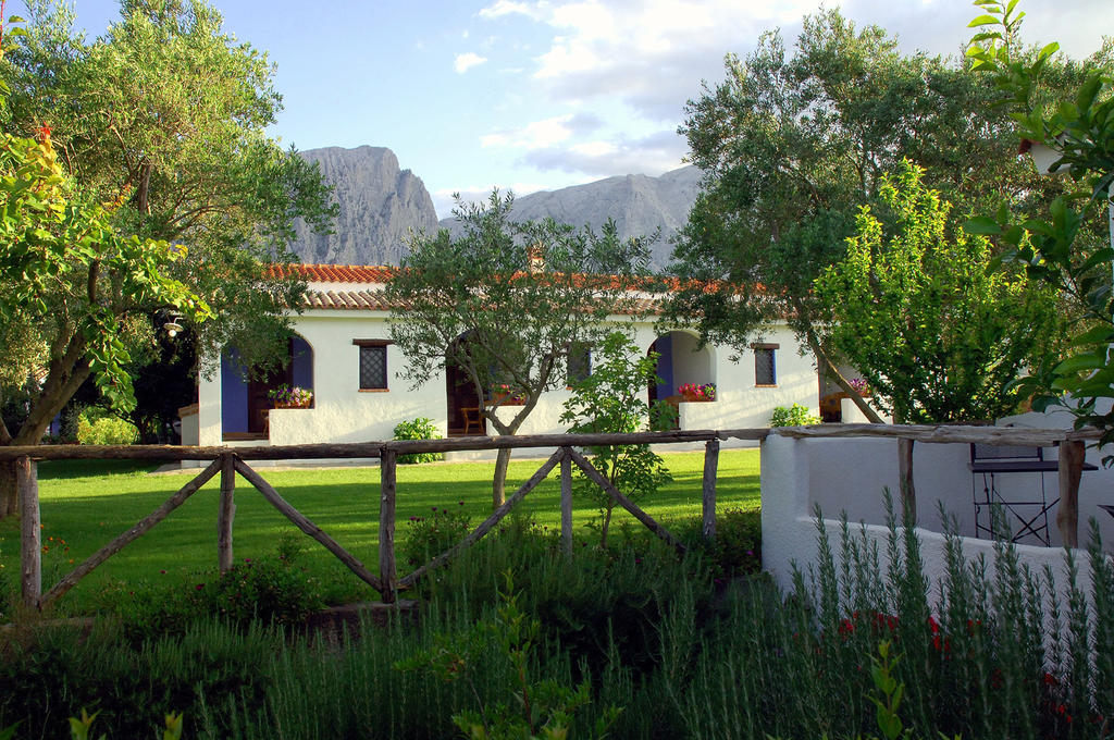 Agriturismo Guthiddai 奥列纳 外观 照片