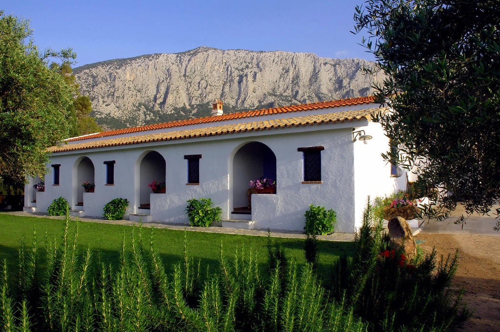 Agriturismo Guthiddai 奥列纳 外观 照片